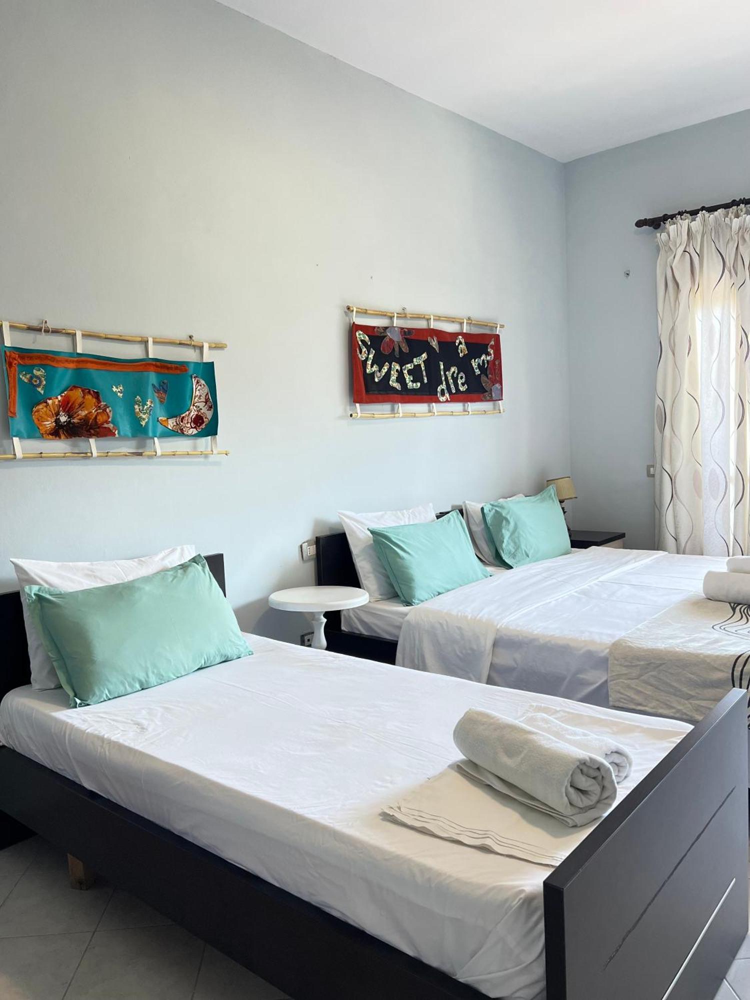 10 Apartmants Olimpia Mir Дуррес Экстерьер фото