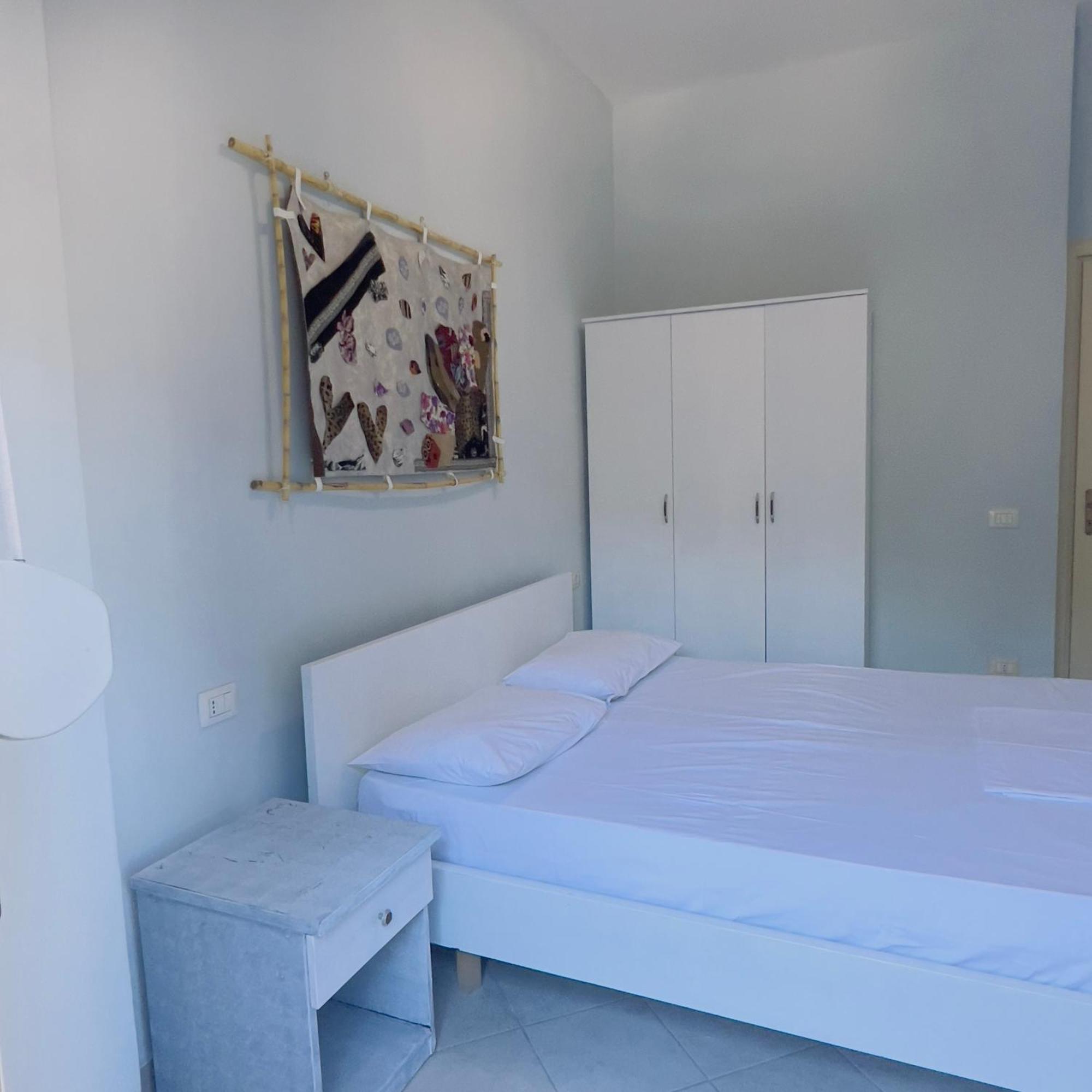 10 Apartmants Olimpia Mir Дуррес Экстерьер фото
